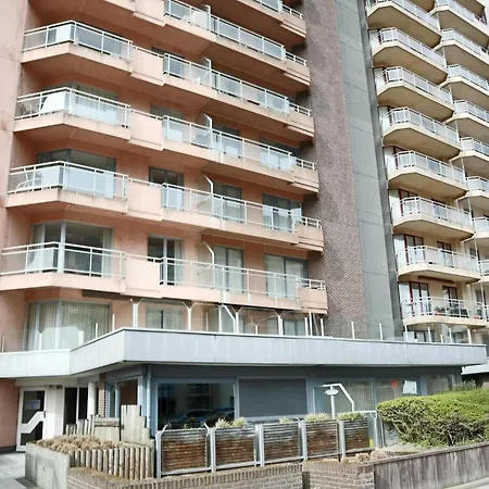 Attic In By The Sea דירה